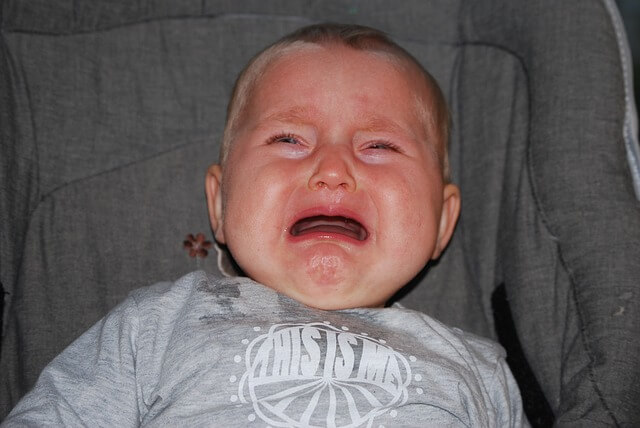 Babys schreien lassen?