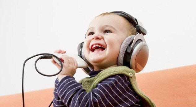 Lied, das Babys zum Lachen bringt