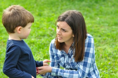 Die Abwesenheit der Mutter - Mutter und Sohn