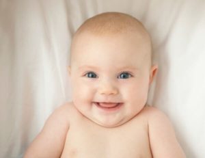 5 Dinge, die du deinem Baby niemals antun solltest