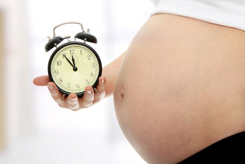Gegen Ende der Schwangerschaft kann die Angst vor der Geburt steigen