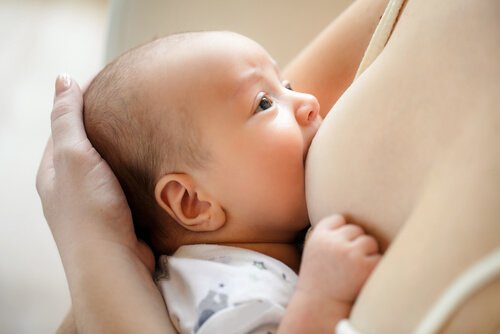 Du solltest dein Baby stillen - alle Vorteile des Stillens