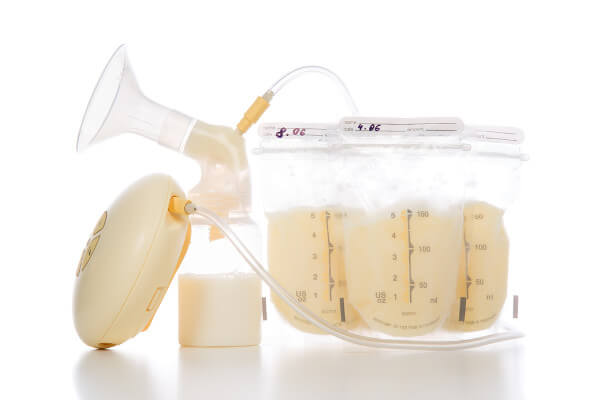 Muttermilch abzupumpen - Brust-Milch-Pumpe