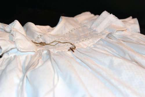 Organisation der Taufe: Taufkleid
