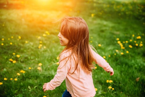 Die Haar- und Augenfarbe von Kindern kann Generationen überspringen