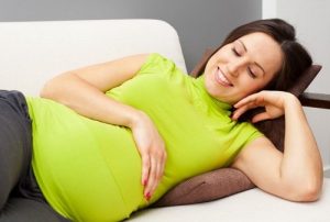 5 Gründe, mit deinem Baby vor der Geburt zu sprechen
