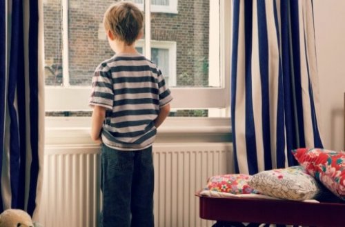 Schlüsselkinder: Kinder, die alleine zu Hause sind