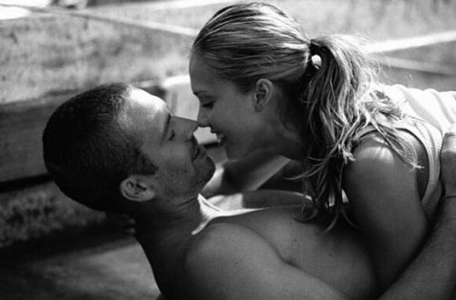 Die Lust auf Sex reduziert sich bei Frauen meist nach der Geburt. Geschlechtsverkehr nach der Schwangerschaft ist daher ein großes Thema in der Beziehung.