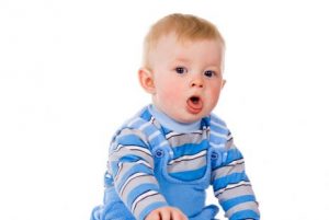 Wie du den Schleim deines Babys entfernst