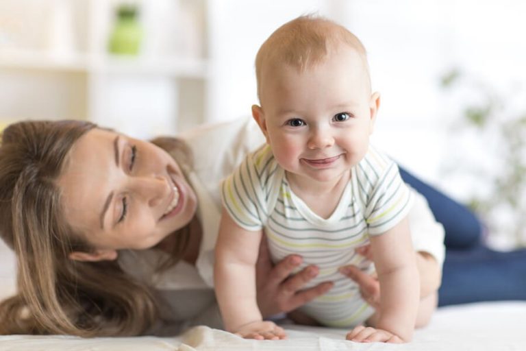 Hat dein Baby Schluckauf? Diese Tipps helfen!