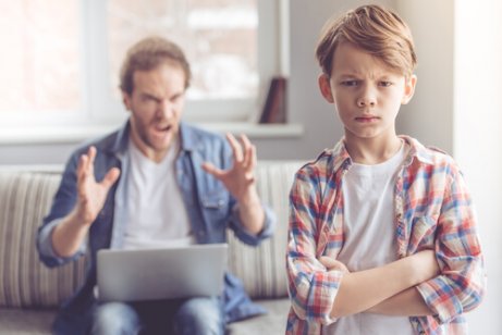 Geschrei in der Familie.