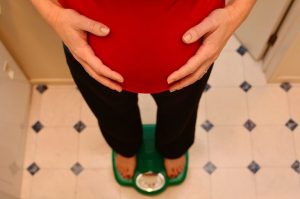 Ist Übergewicht in der Schwangerschaft gefährlich?
