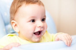 Kann ich meinen Baby Joghurt zum Essen geben?
