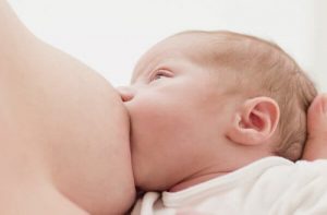 Stillen kann Todesfälle durch Brustkrebs verhindern