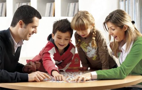 Intelligenz von Kindern durch Spiele fördern