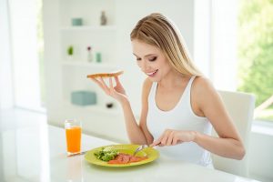Vitamin-D-Mangel durch Ernährung verhindern