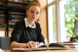 Der pädagogische Wert einer Bibliothek: Wichtigkeit und Ziele