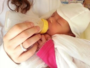 Was soll unser Baby als Zusatznahrung erhalten?