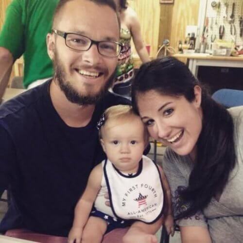 glückliche Familie nach Koma der Mutter