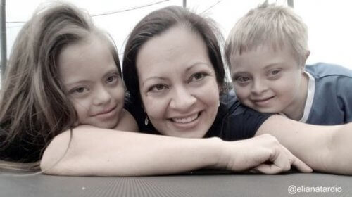 Die Mutterschaft lässt dich deine eigenen Bedürfnisse hinten anstellen, damit du dich komplett auf deine Kinder fokussieren kannst.