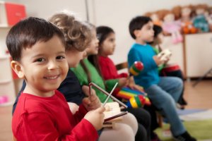Kinder lieben Musik