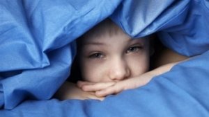 Folgen von Schlafmangel bei Kindern