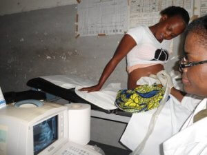 Ultraschall im Kongo