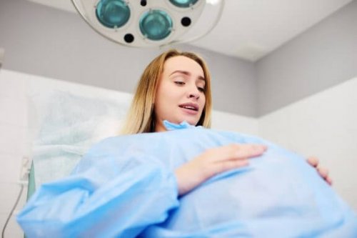 Übelkeit und Erbrechen während der Geburt