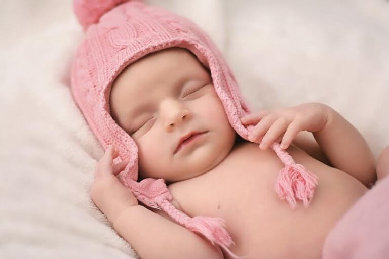 Schlafposition: Wie Babys richtig liegen