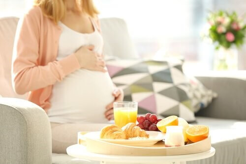8 Lebensmittel, die eine schwangere Frau nicht essen sollte