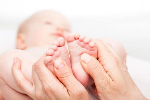 Reflexzonenmassagen für Babies und Kinder
