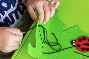 DIY Spielsachen: Garantierter Spaß für deine Kinder