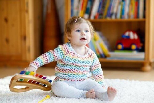 Musikalische Spielzeuge für Kinder und ihre Vorteile
