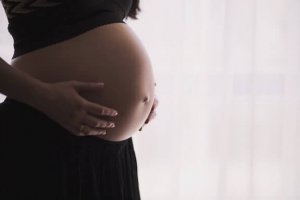 Werden Babys oft zur selben Tageszeit geboren?