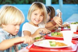 Schulessen: Verpflegung in der Schule