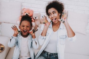 Kinderbetreuung und die Rolle des Kindermädchens