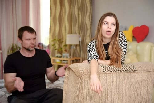 Zu strenge Eltern, rebellische Kinder