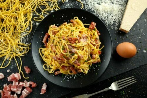 Originelle Nudelgerichte: 4 einfache Ideen, um Pasta zu kochen