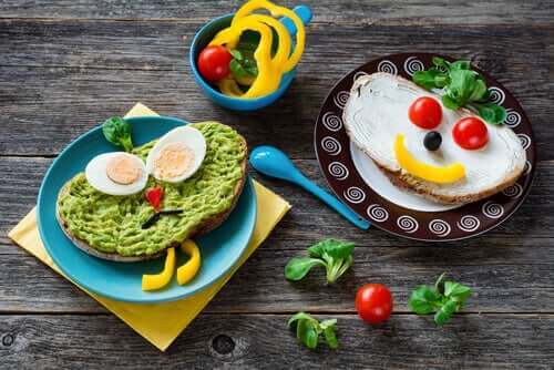 vegetarische Ernährung - kindgerecht verzierte Brote