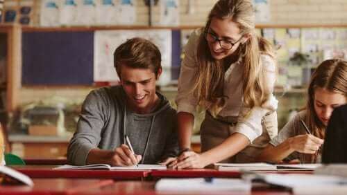 Lawrence Stenhouse - Lehrerin im Unterricht