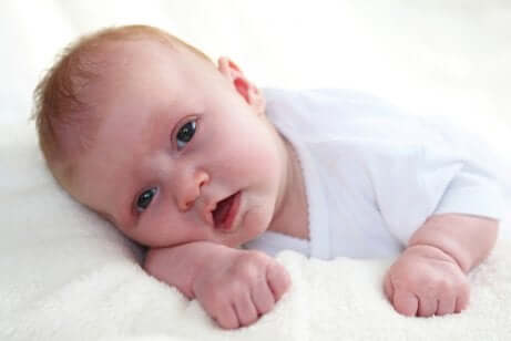 Babys mit Coronavirus