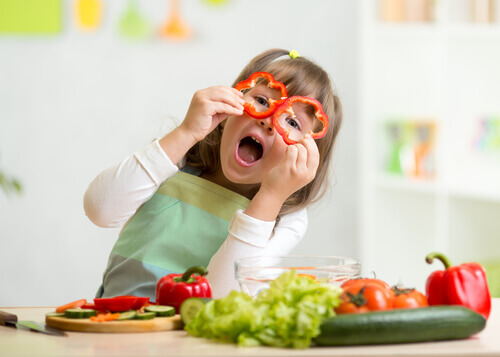 Ziehe deine Kinder in die Zubereitung von Speisen mit ein
