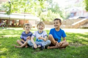 Wie wichtig Cousins und Cousinen für ein Kind sind