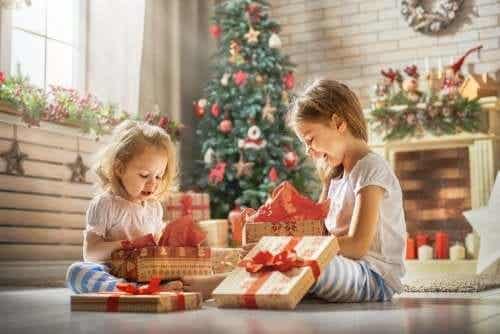 Wie viele Weihnachtsgeschenke sollten Kinder bekommen?