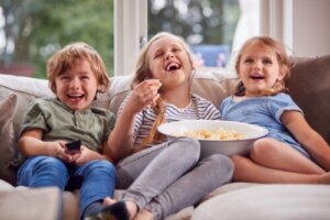 5 Filme über Geschwister, die deine Kinder sehen sollten