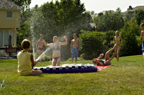 5 Sommeraktivitäten für Kinder, wenn es sehr heiß ist