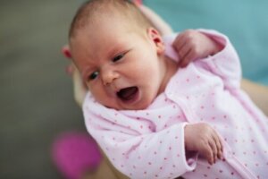 Wie erkenne ich, ob mein Baby hungrig ist?