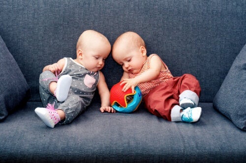 106 Zwillingsnamen für Babys