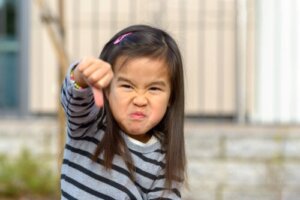 Launenhaftigkeit bei Kindern: Ursachen und Handlungsmöglichkeiten