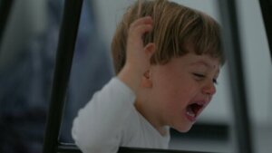 Was tun, wenn Kinder sich daneben benehmen